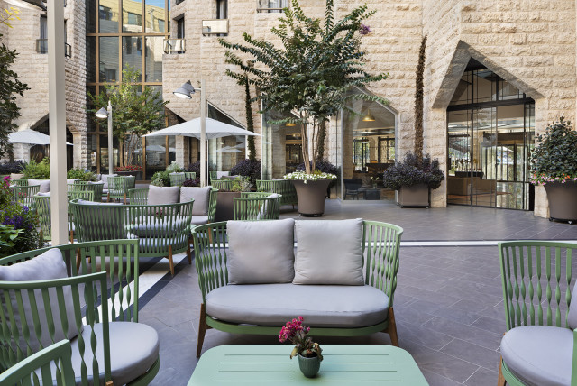 THE COURTYARD of the Inbal Hotel in Jerusalem.  (credit: INBAL HOTEL)