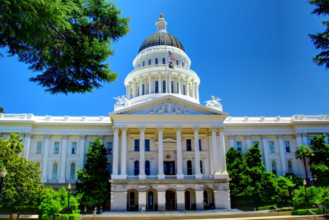 The California state capitol in Sacramento (credit: WIKIMEDIA)