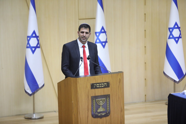  MK Shlomo Karhi speaks at emergency Knesset meeting, April 6, 2022. (credit: MARC ISRAEL SELLEM/THE JERUSALEM POST)