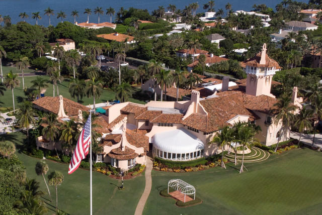 An aerial view of former US President Donald Trump's Mar-a-Lago home after Trump said that FBI agents raided it, in Palm Beach, Florida, US August 15, 2022.  (credit: REUTERS/MARCO BELLO)