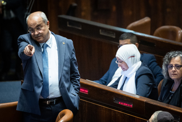  MK Ahmad Tibi reacts during a plenum session in the Knesset on November 21, 2022 (credit: YONATAN SINDEL/FLASH90)