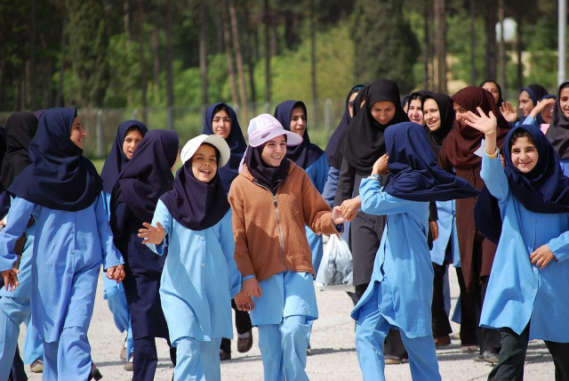  A group of schoolgirls in Iran. (credit: FLICKR)