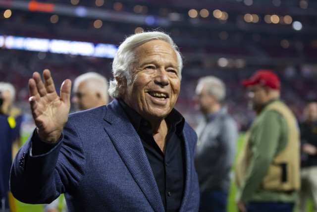  NEW ENGLAND PATRIOTS owner Robert Kraft is a proud and active Jewish sports personality who used his platform to combat antisemitism in America and throughout the world, with the latest initiative of his foundation involving the blue square emoji. (credit: MARK J. REBILAS-USA TODAY SPORTS)