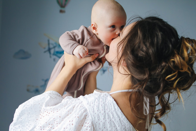  Mother and baby (photo credit: PEXELS)