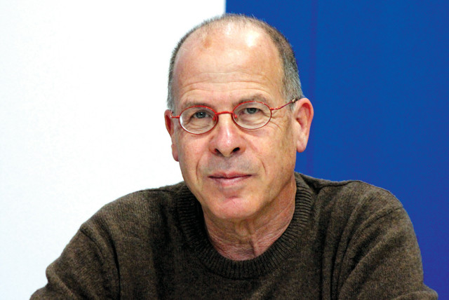  Meir Shalev (credit: Lesekreis/Wikipedia)