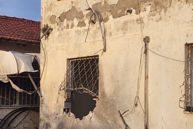  View of a damaged building in the aftermath of a wave of rockets in Sderot, close to the Gaza border, May 11, 2023. (credit: MUNICIPALITY OF SDEROT)