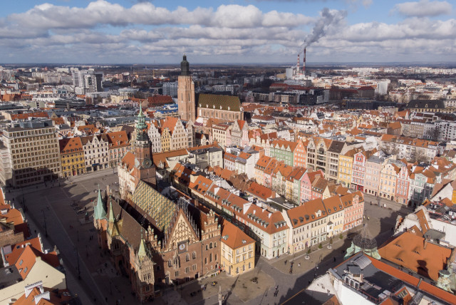  An aerial view of the Wroclaw City Hall and the old town of Wroclaw, Poland February 12, 2022. (photo credit: REUTERS/KUBA STEZYCKI)