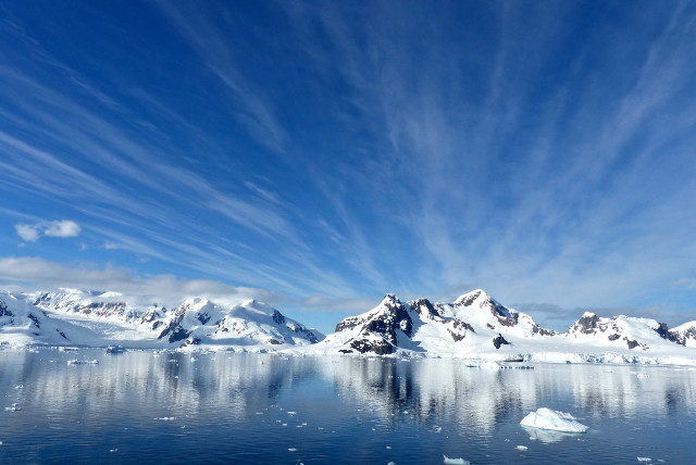  Antarctica (credit: PIXABAY)