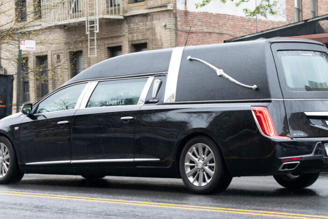  A hearse vehicle, known for its role in funeral processions. (credit: CREATIVE COMMONS)