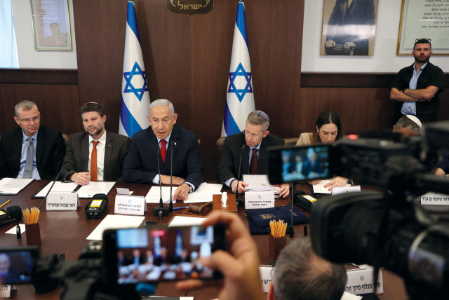  Prime Minister Benjamin Netanyahu chairs a cabinet meeting at his office in Jerusalem on May 14.  (credit: Gil Cohen-Magen/Pool/REUTERS)
