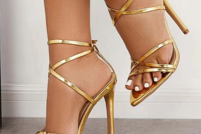 Best Gold Heels for Women: Elevate Your Style with These Top Picks