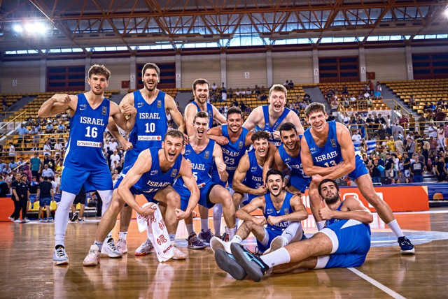  The Israeli National Basketball Team participating in the U-20 European championships. (credit: FIBA)