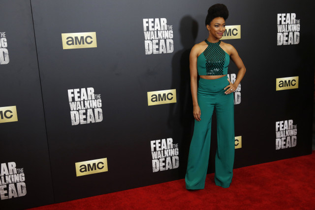  Actress Sonequa Martin-Green arrives at the premiere of season 2 of the TV show ''Fear The Walking Dead'' at the Cinemark Playa Vista Theatre in Los Angeles, California March 29, 2016. (credit: PATRICK T. FALLON/REUTERS)