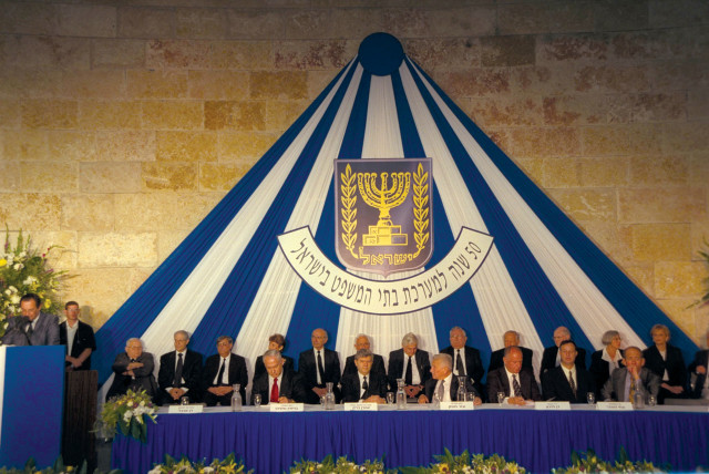  A ceremony marking 50 years of law in Israel at the Supreme Court in Jerusalem in 1998, in the presence of then-chief justice Aharon Barak, flanked by Prime Minister Benjamin Netanyahu and then-president Ezer Weizman. (credit: Avi Ohayon/GPO)