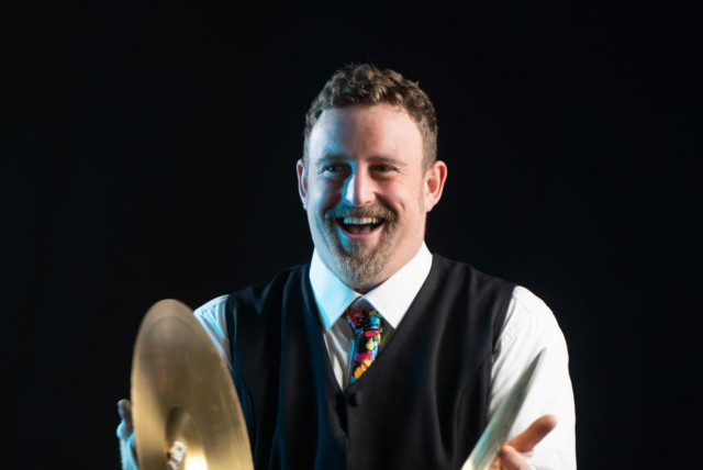  ‘A MONKEY in cymbals’: The new show performed at the comedy festival is named after Kishon, by and with the participation of comedian-illusionist Gidi Livneh (pictured). (credit: Katerina Elior)