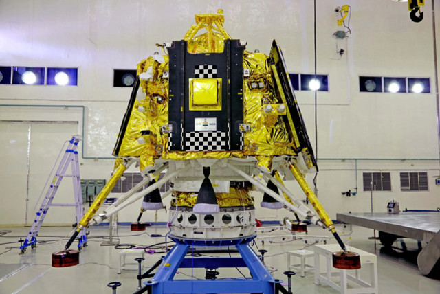  Chandrayaan-3 in clean room before launch, June 14, 2023 (credit: WIKIMEDIA)