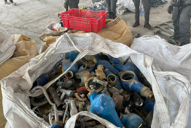  Stolen irrigation piping equipment siezed by the Border Police. (credit: POLICE SPOKESPERSON'S UNIT)