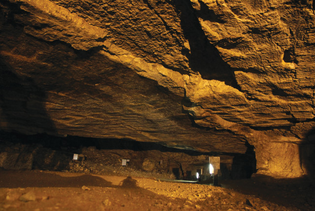  ZEDEKIAH’S CAVE is an ancient limestone quarry underneath the Old City’s Muslim Quarter.  (photo credit: Wikimedia Commons)