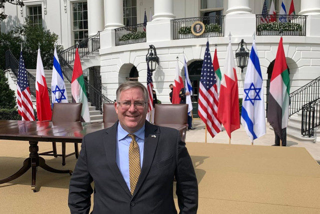  Joel Rosenberg at the White House (credit: ALL ISRAEL NEWS)