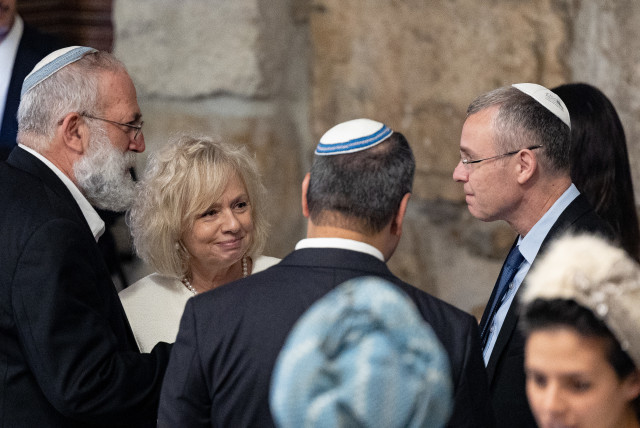  Attorney General Gali Baharav Miara speaks with Justice Minister Yariv Levin during the weekly government conference, held at the Western Wall tunnels in Jerusalem's Old City. May 21, 2023.   (credit: YONATAN SINDEL/FLASH90)