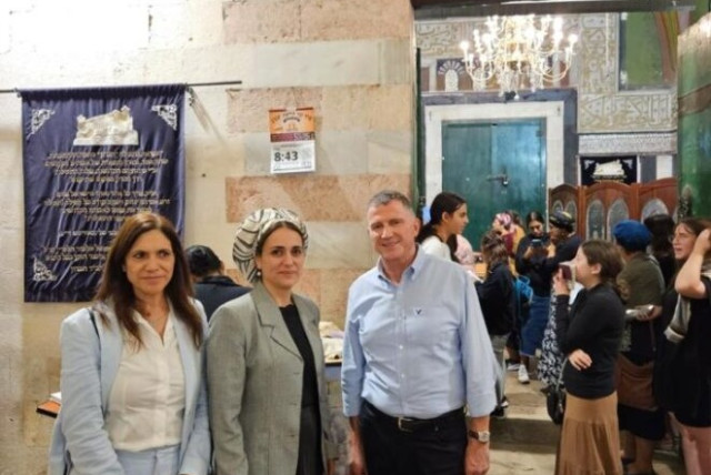  Yuli Edelstein and Limor Son Har-Melech at the Cave of the Patriarchs in Hebron. (credit: LAND OF ISRAEL CAUCUS)