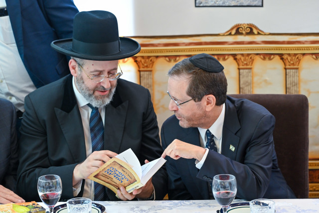 President Isaac Herzog and Chief Rabbi David Lau, Sunday October 1, 2023. (credit: KOBI GIDEON/GPO)