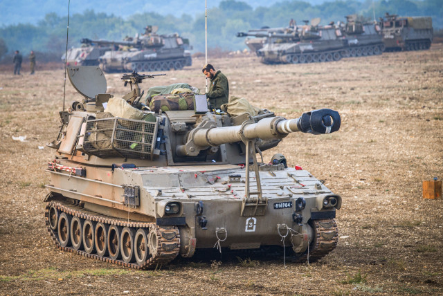  Israeli soldiers deployed near the border with Lebanon, northern Israel, October 8, 2023.  (credit: AYAL MARGOLIN/FLASH90)