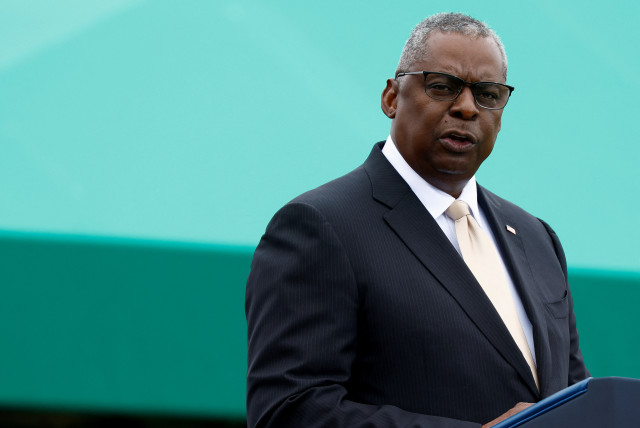  U.S. Secretary of Defense Lloyd Austin speaks on the day of the Armed Forces Farewell Tribute, September 29, 2023. (credit: REUTERS/EVELYN HOCKSTEIN)
