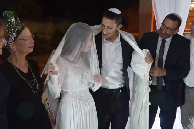 Rabbi Doron Perez tells 'Post' of the joys of one son's wedding, while another son is MIA (credit: COURTESY OF THE FAMILY)