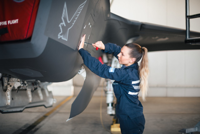  Lauren Friedman is a technician in the IAF working on F-35 fighter jets. (credit: IDF SPOKESPERSON'S UNIT)
