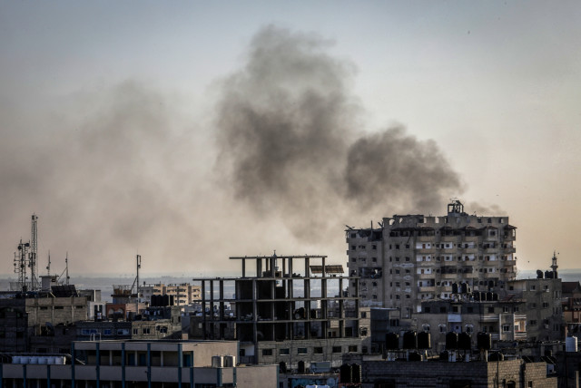  Smoke rises after Israeli air strikes as it seen from Rafah, in the southern Gaza Strip, November 3, 2023 (credit: ABED RAHIM KHATIB/FLASH90)