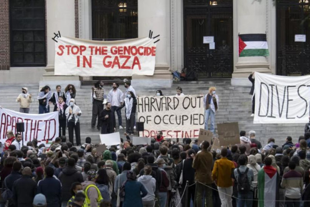  Anti-Israel demonstration at Harvard University. Time for the local Jewish community and Jewish Harvard alumni to show our strength (credit: Rick Friedman/Polaris - Newscom)