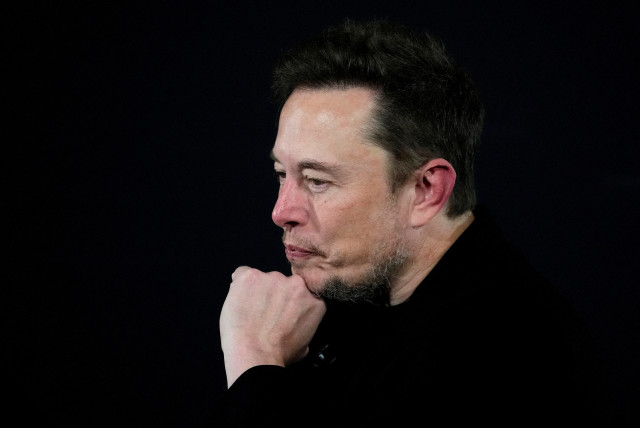  Tesla and SpaceX's CEO Elon Musk pauses during an in-conversation event with British Prime Minister Rishi Sunak in London, Britain, Thursday, Nov. 2, 2023. (credit: REUTERS/KIRSTY WIGGLESWORTH/POOL)