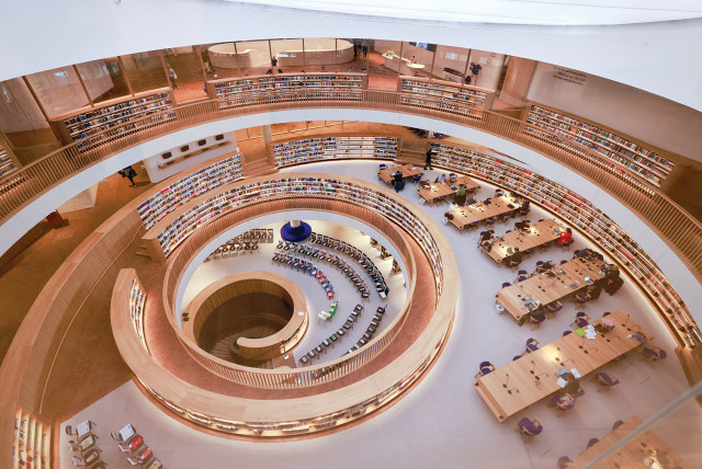  The National Library of Israel (credit: MARC ISRAEL SELLEM)