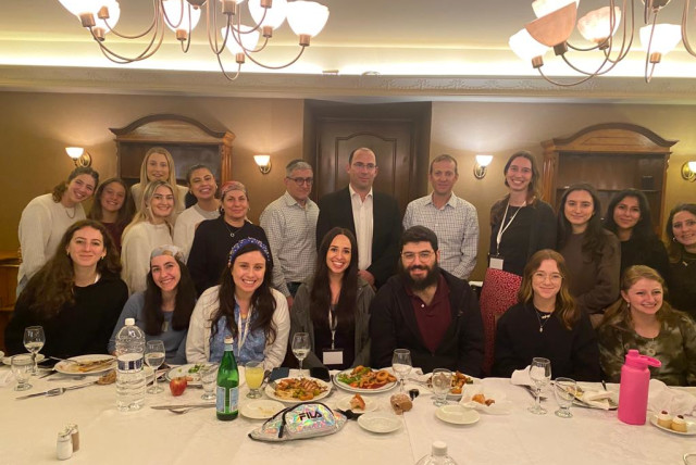  Keep God's Land participants celebrate Thanksgiving in Jerusalem together with MK Simcha Rothman and Israel365 Founder Rabbi Tuly Weisz (credit: ISRAEL365)