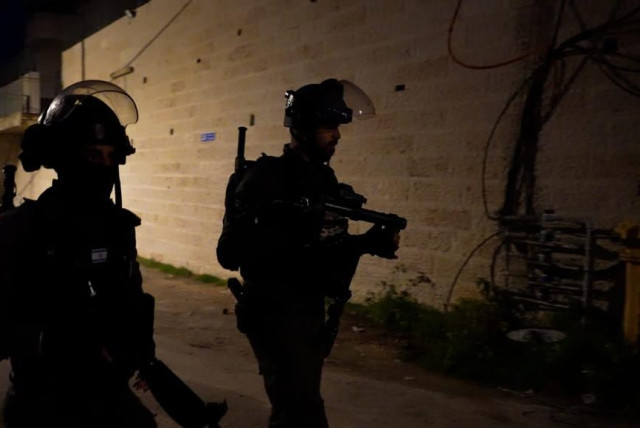  Israeli security forces detained five people in an overnight operation in east Jerusalem. December 1, 2023. (credit: ISRAEL POLICE)