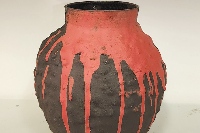 WHEEL-THROWN black and red vase, glaze, porcelain slip, 2023. (credit: Irit Abba)