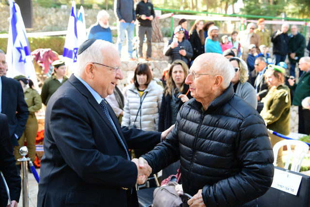  Reuven Rivlin (left) with Zvi Zamir, former Mossad chief, who died January 2, 2024 at age 98. (credit: PRESIDENT'S OFFICE)