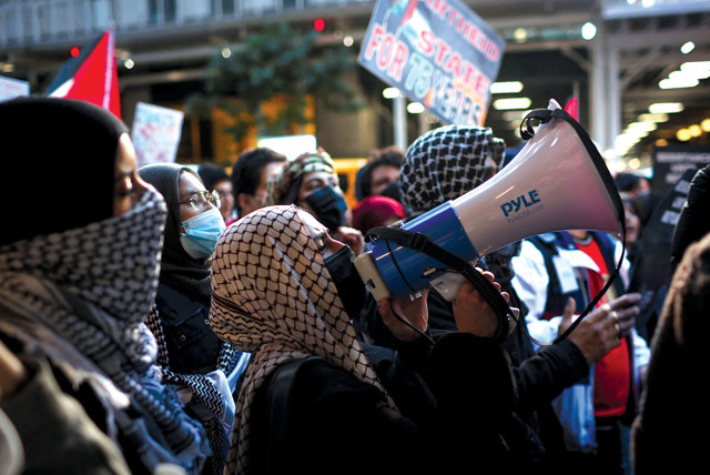  City University of New York (CUNY) students rally in support of Palestinians on November 2, 2023. (credit: Mike Segar/Reuters)