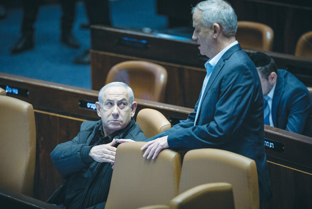  PRIME MINISTER Benjamin Netanyahu shakes hands with Minister-without-portfolio Benny Gantz in the Knesset plenum last week. ‘Gantz is most likely the next prime minister,’ the writer predicts, ‘but his tenure will be a stopgap, leading toward the maturation of a next generation of Israeli leaders.’ (credit: YONATAN SINDEL/FLASH90)
