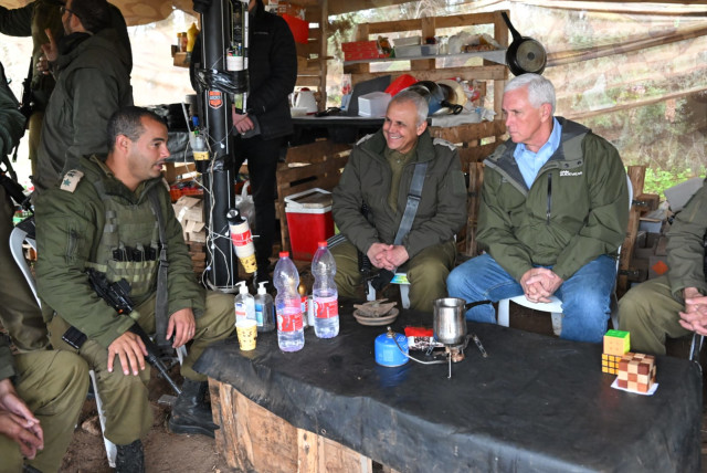  Pence meeting with reserve soldiers, January 5 2024.  (credit: IDF SPOKESPERSON UNIT)