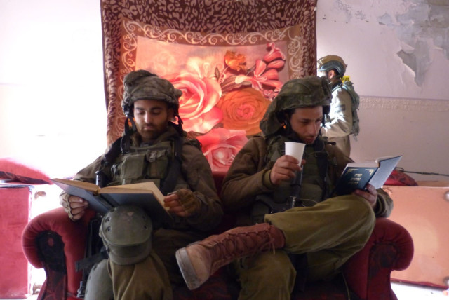  Baruch Fuchs (R) learning in Gaza. (credit: sivanrahavmeir.com)