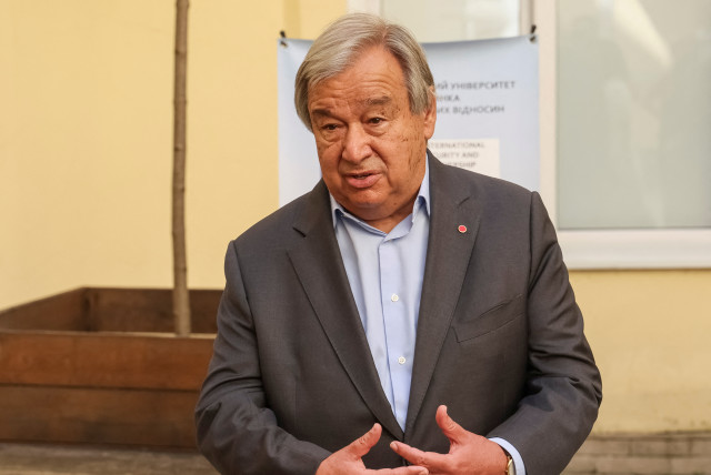 United Nations Secretary-General Antonio Guterres speaks to the media during a visit to the Ivan Franko National University of Lviv, amid Russia's attack on Ukraine continues, in Lviv, Ukraine August 18, 2022. (credit: REUTERS/GLEB GARANICH)