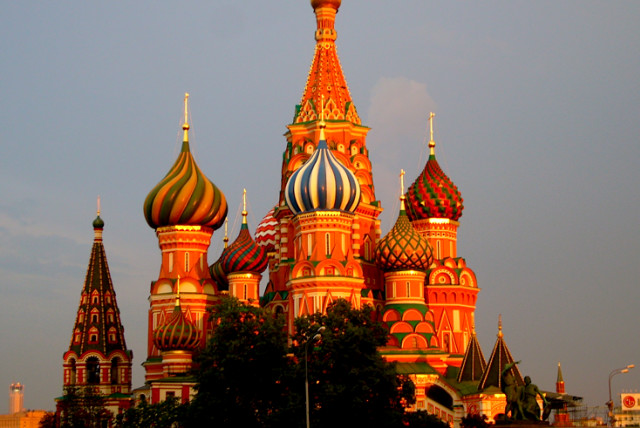St Basil's Cathedral, Kremlin, Moscow (credit: Meghas/Wikimedia Commons)