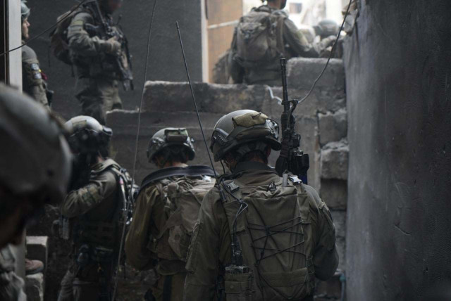  IDF troops are seen operating in the Gaza Strip. February 4, 2024. (credit: IDF Spokesperson’s Unit)