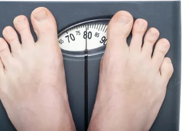  Body weight (credit: INGIMAGE)