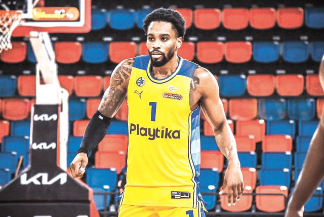  ANTONIUS CLEVELAND has made an impact with Maccabi Tel Aviv in limited playing time, and the 30-year-old guard has embraced his role with infectious positivity. (credit: YEHUDA HALICKMAN)