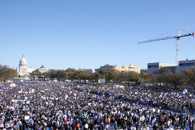  SOME 300,000 Jews and non-Jews rally in Washington DC against antisemitism and in support of Israel, in November. (credit: Elizabeth Franz/Reuters)