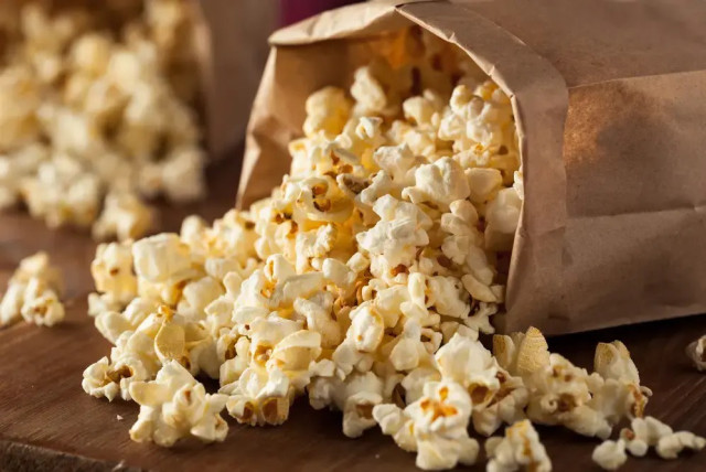  Try to avoid microwave popcorn (credit: SHUTTERSTOCK)
