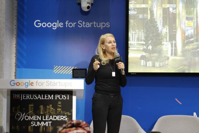  Alisa Givertz presenting her company, Liquid 360, during the 2024 Next-Gen Women’s Entrepreneurship Award powered by The Luzzatto Group at The Jerusalem Post’s Women Leaders Summit. (credit: MARC ISRAEL SELLEM)